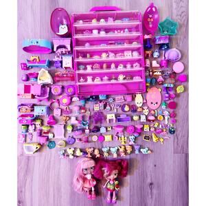 Mixed Lot 120+ Piece Shopkins & Shopkins Accessories with Storage Carrying Case